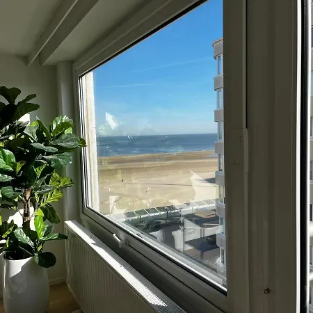 Chez Coceau - Luxery With Sea View Apartament